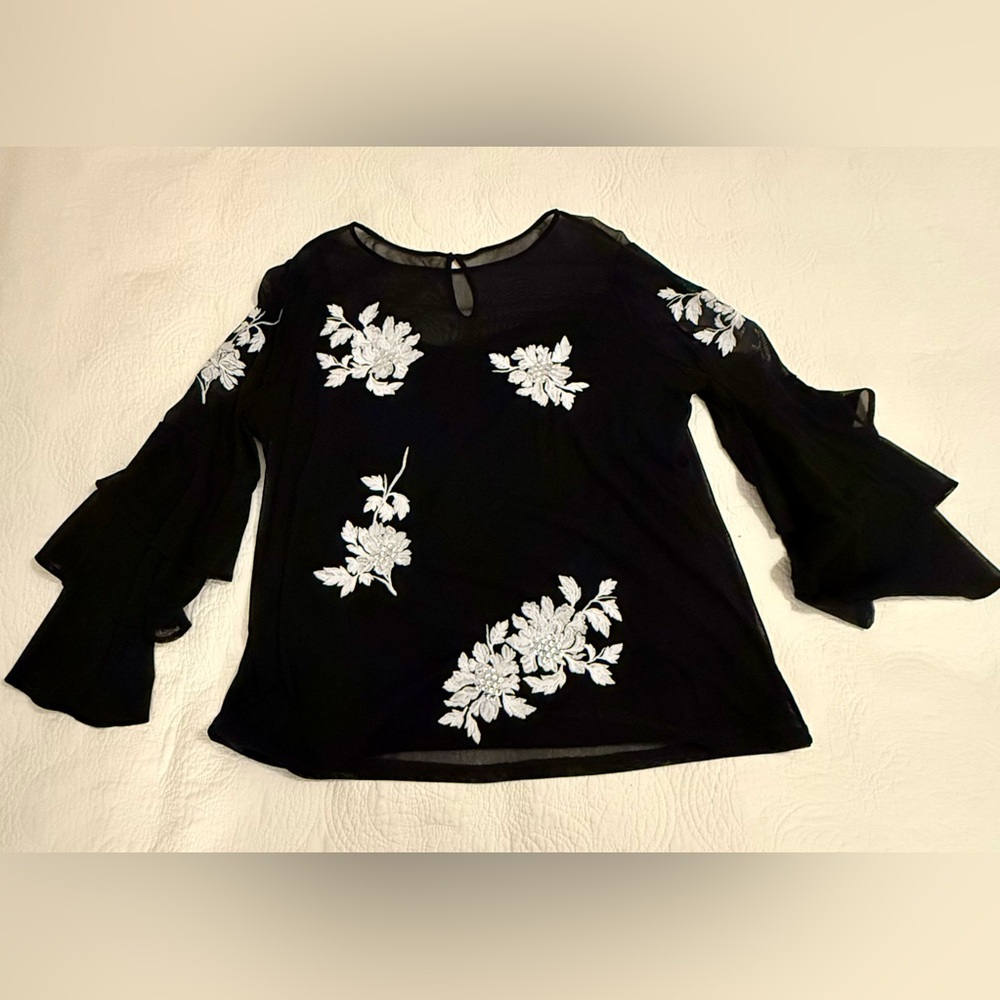 INC International Concepts Black Top. White Floral Design. Sexy, sophisticated - Picture 2 of 10